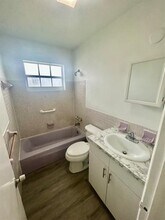 7511 Venetian St in Miramar, FL - Building Photo - Building Photo