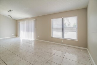 5300 Aeolus Way in Orlando, FL - Building Photo - Building Photo