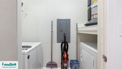 5275 Town and Country Blvd, Unit 2452 in Frisco, TX - Foto de edificio - Building Photo