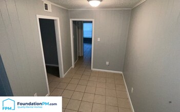 2100 Vollintine Ave in Memphis, TN - Building Photo - Building Photo