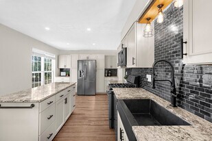 754 Mulligan Ln in Westminster, MD - Building Photo