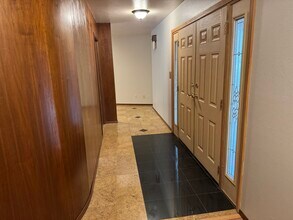 154 E Bartlett Rd in Lynden, WA - Building Photo - Building Photo