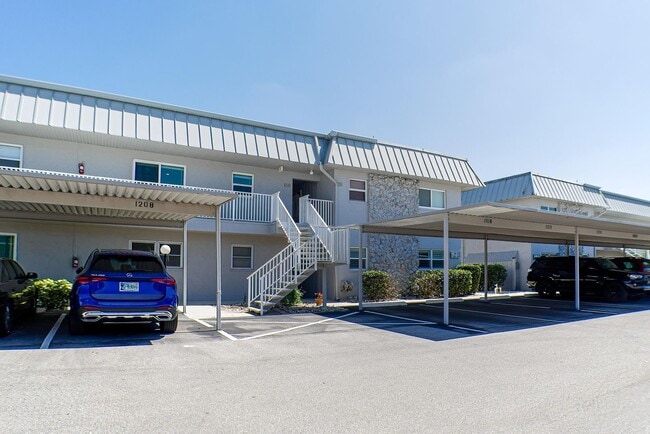 property at 6777 Winkler Rd