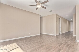 707 W Hartford Ave in Phoenix, AZ - Building Photo - Building Photo