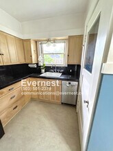 22 NE 69th Ave in Portland, OR - Building Photo - Building Photo