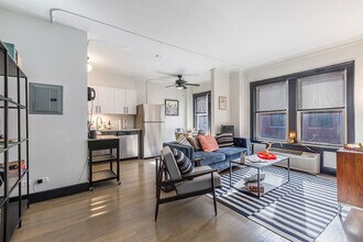 The Edison in Chicago, IL - Foto de edificio - Building Photo