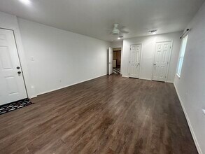 6216 20th St in Lubbock, TX - Building Photo - Building Photo