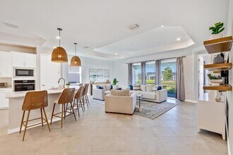 17617 Santorini Ct in Venice, FL - Building Photo - Building Photo