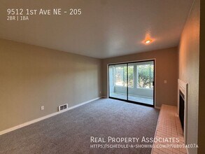 9512 1st Ave NE in Seattle, WA - Building Photo - Building Photo