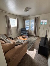 307 9th St in Rawlins, WY - Building Photo - Building Photo