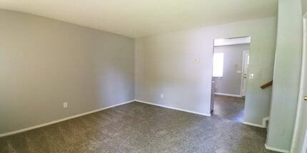 2119 Sevenhills Dr in Cincinnati, OH - Building Photo - Building Photo