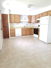 1050 1/2 S Jones Blvd, Unit Upper in North Liberty, IA - Building Photo - Building Photo