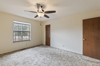 4440 Dorothy Dr, Unit 1 in Marianna, FL - Building Photo - Building Photo