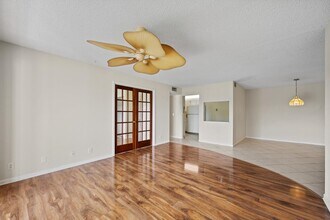 2732 SW Matheson Ave in Palm City, FL - Building Photo - Building Photo