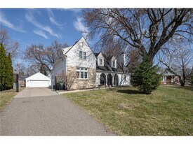 2721 29th Ave NE in Minneapolis, MN - Building Photo