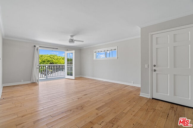 property at 2438 5th St