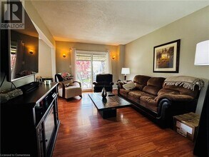 119 Dinison Crescent in Kitchener, ON - Building Photo - Building Photo