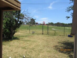1906 S Stonewall Ave in Oklahoma City, OK - Building Photo - Building Photo