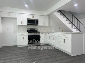 1810 E Adams Ave in Orange, CA - Building Photo
