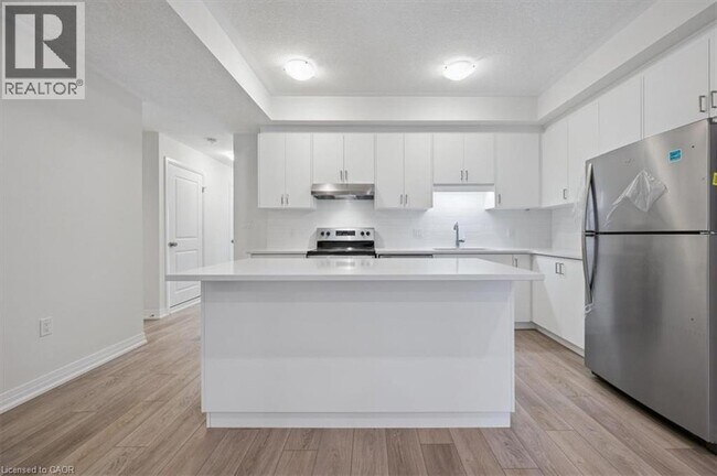 61 REVERIE Wy in Kitchener, ON - Building Photo - Building Photo