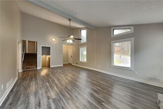 3932 Fairington Dr in Marietta, GA - Building Photo - Building Photo