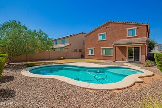 15543 W Jenan Dr in Surprise, AZ - Building Photo - Building Photo