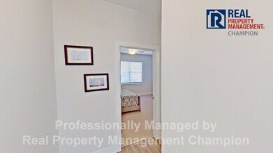 8766 Sandy Rdg Lp in Wilmington, NC - Building Photo - Building Photo