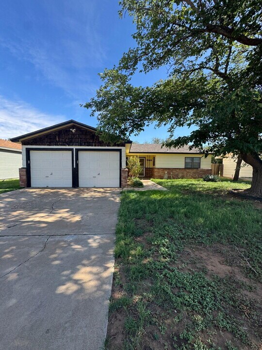 5414 22nd St in Lubbock, TX - Building Photo