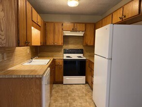 2207 Cascade Dr-Unit -2207 Cascade Unit A in Killeen, TX - Building Photo - Building Photo