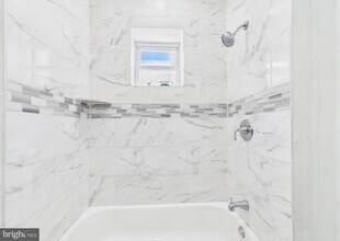 616 S 60th St in Philadelphia, PA - Building Photo - Building Photo