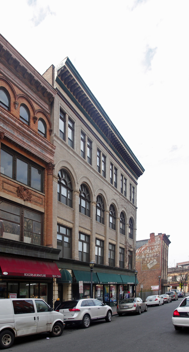 25-29 N Broadway in Yonkers, NY - Building Photo - Building Photo