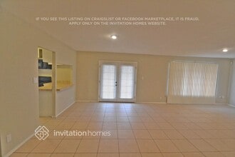 4147 W Tuckey Ln, Unit 2 in Phoenix, AZ - Building Photo - Building Photo