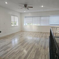 3114 E Sunrise Blvd in Fort Lauderdale, FL - Building Photo
