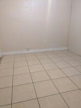 1241 NE 212th Terrace in Miami, FL - Building Photo - Building Photo