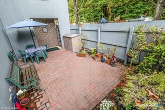 2 Juneberry Ln in Ridgefield, CT - Building Photo - Building Photo