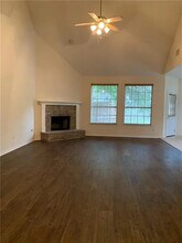 Room in House on Fort Grant Dr in Round Rock, TX - Foto de edificio - Building Photo