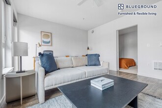 5555 14th Ave NW in Seattle, WA - Building Photo - Building Photo