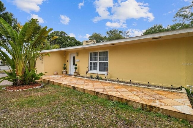 3915 N Ridge Ave in Tampa, FL - Building Photo - Building Photo