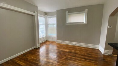 1054 Lafayette Ave SE in Grand Rapids, MI - Building Photo - Building Photo