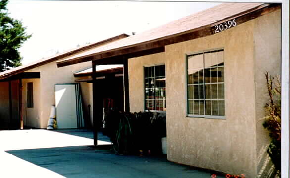 20396 Rimrock Rd E in Apple Valley, CA - Building Photo - Building Photo