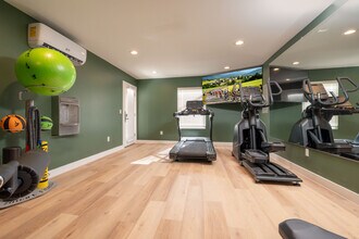 Artista in Santa Fe, NM - Foto de edificio - Building Photo