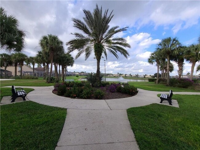 724 Ballyshannon Dr in Davenport, FL - Building Photo - Building Photo