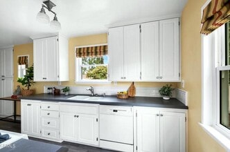 1616 N Dominion Ave in Pasadena, CA - Building Photo - Building Photo