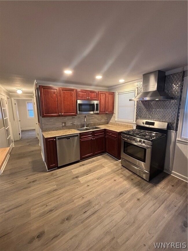 4765 N Bailey Ave in Buffalo, NY - Building Photo - Building Photo