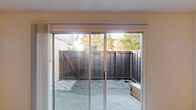 883 Broadway in Sonoma, CA - Building Photo - Building Photo