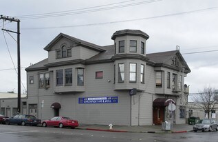 350 4th St in Oakland, CA - Building Photo