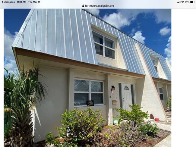 4916 Hawaii Blvd in Naples, FL - Building Photo - Building Photo