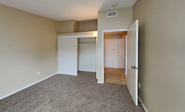 8643 Sylvan Dr in Riverside, CA - Building Photo - Building Photo