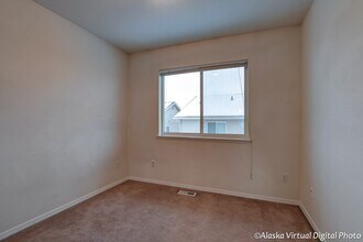 6965 Briar Loop in Anchorage, AK - Building Photo - Building Photo