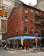 94A Greenwich St in New York, NY - Building Photo - Building Photo